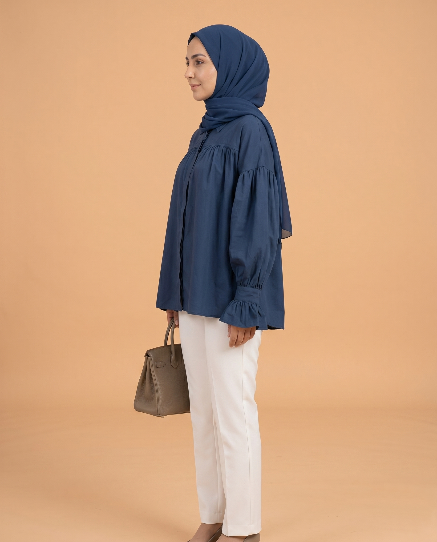 Soft Volume – Oversized Blouse